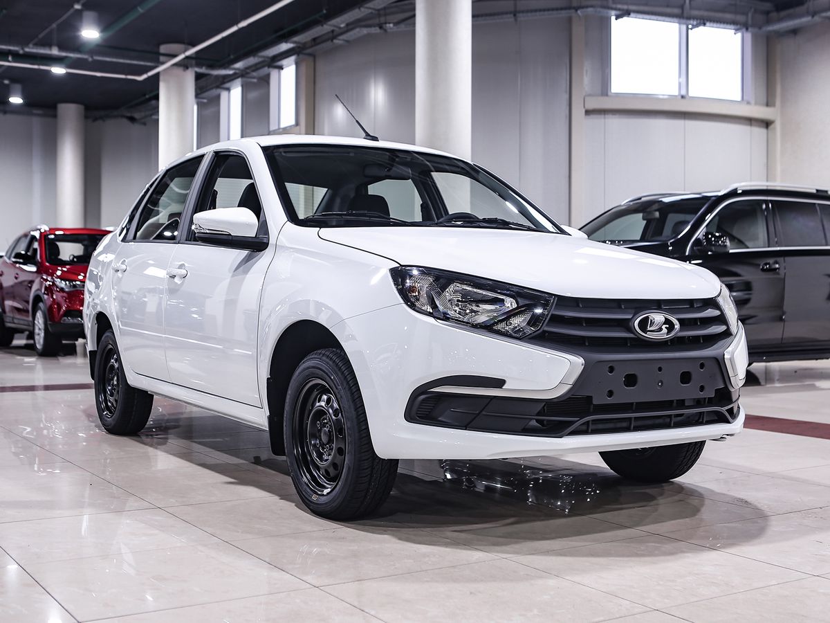 Купить Granta с пробегом