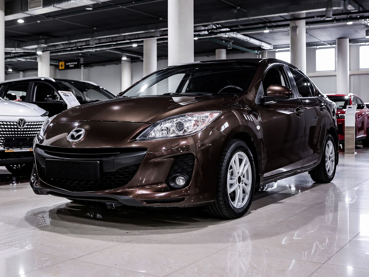 Купить 3 с пробегом